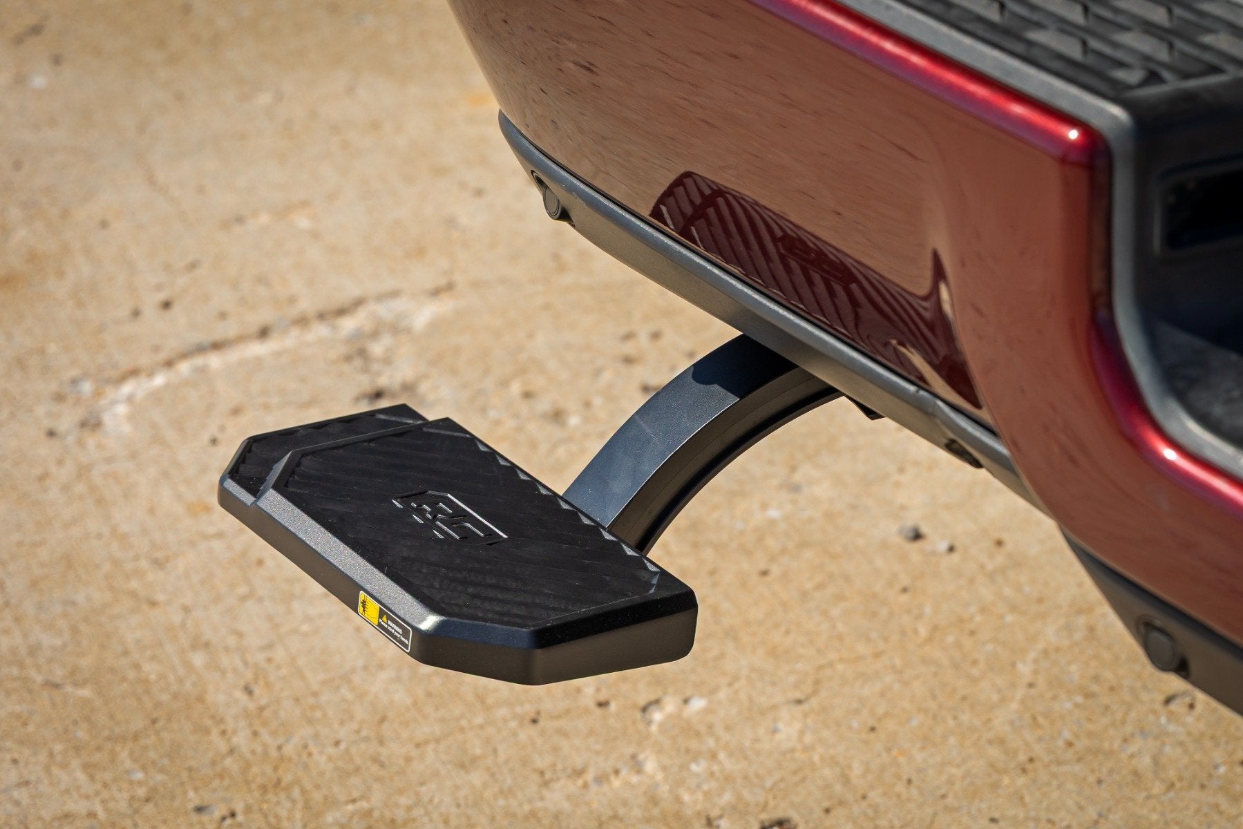 Retractable Bed Step | Manual Pull | Ram 2500/3500 2WD/4WD (2019-2025)