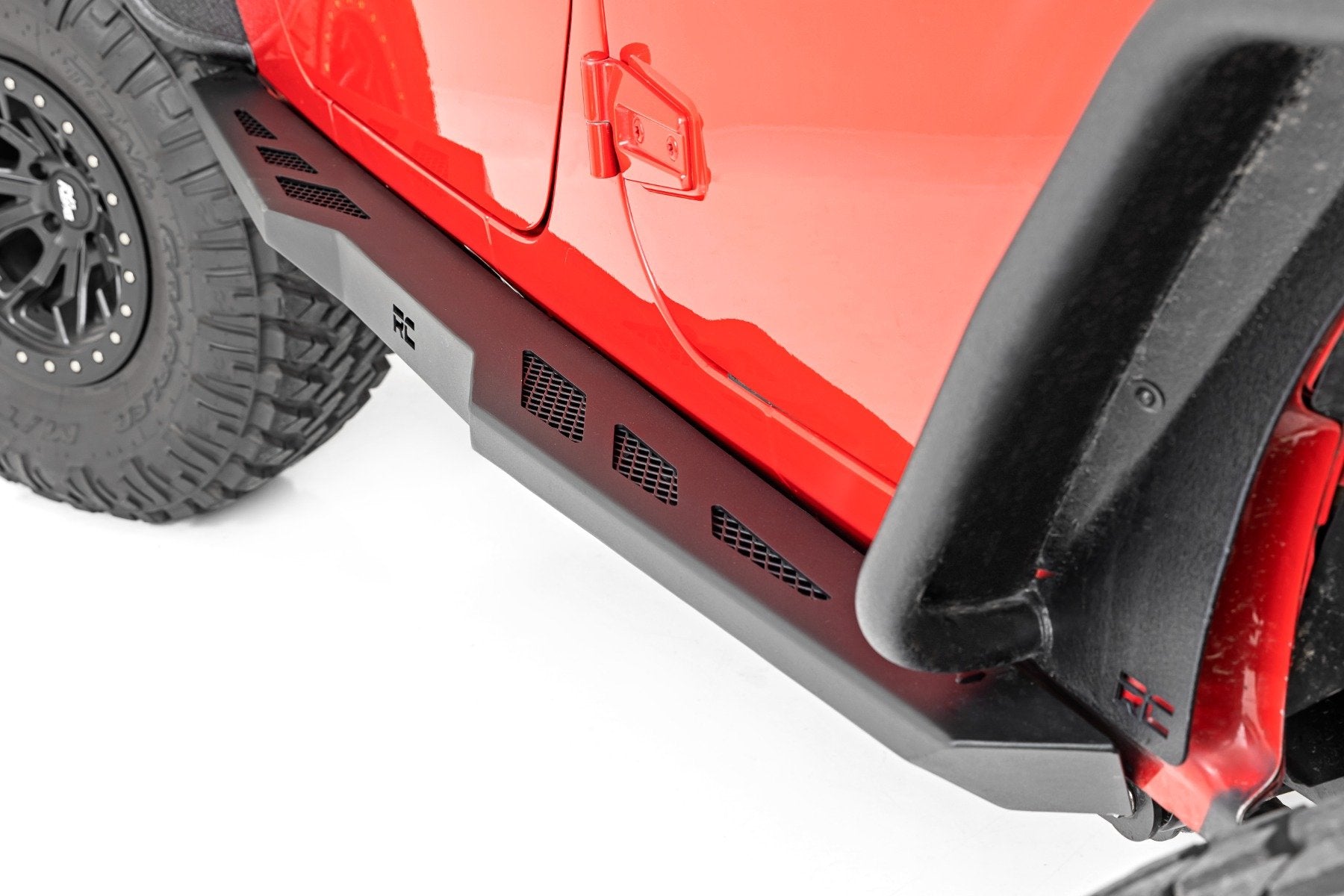 Rock Sliders | Heavy Duty | 4-Door | Jeep Wrangler Unlimited 2WD/4WD (07-18)