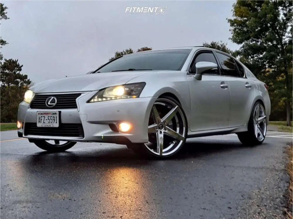 22X9.0 5-115/5-114.3/5-4.50 ET15 74.1CB LEXANI R-4 CHROME R04-2290-15-15-C