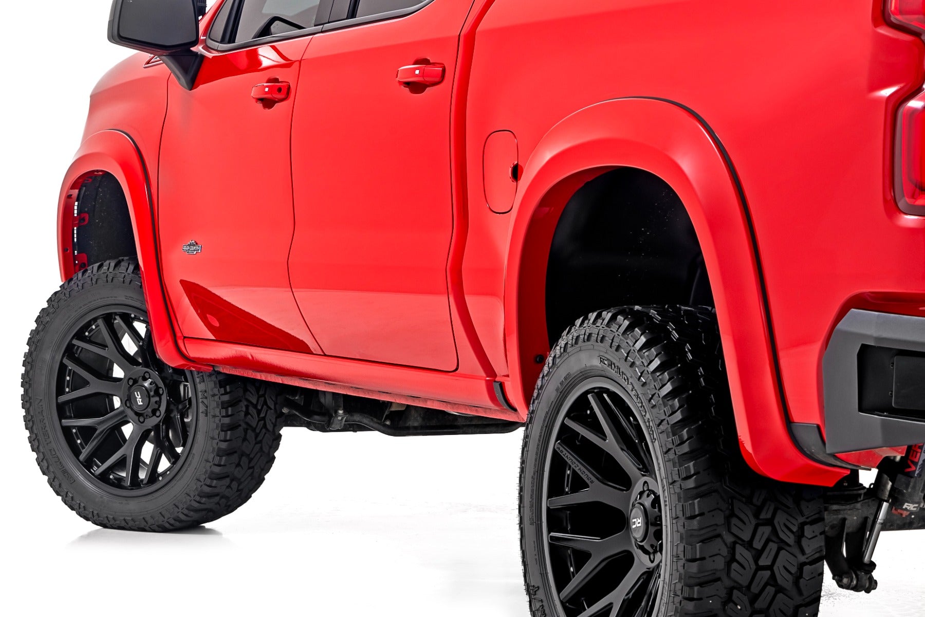 Fender Flares | Sport | GXD Sterling Grey Metallic | Chevy Silverado 1500 (19-25)