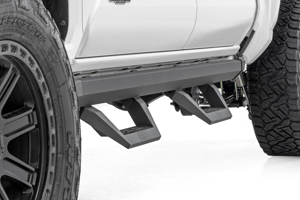 SRX2 Adjustable Aluminum Steps | Double Cab | Toyota Tacoma 2WD/4WD (24-25)