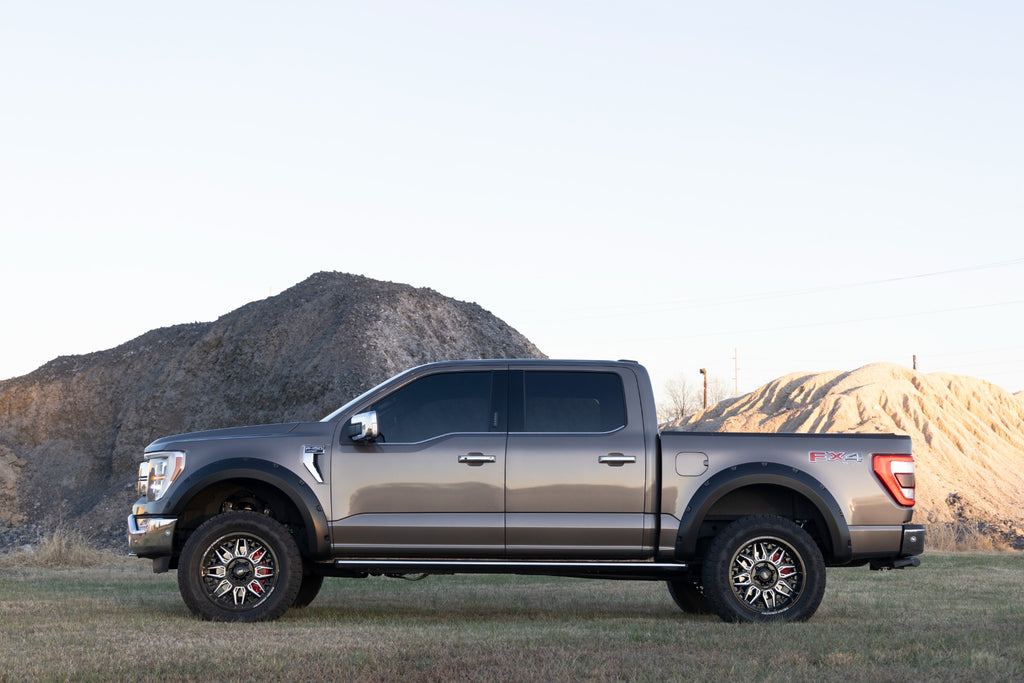 Pocket Fender Flares | TQ Smoked Quartz | Ford F-150 2WD/4WD (2021-2025)