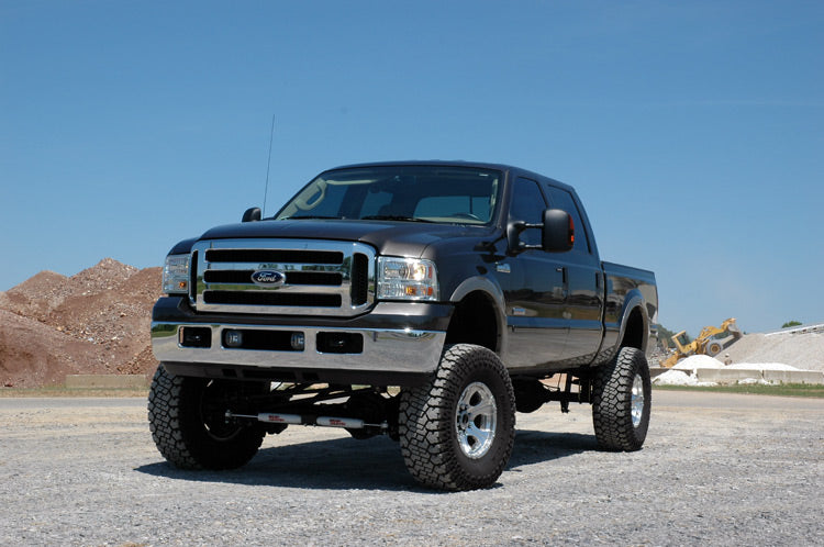 6 Inch Lift Kit | Diesel | 4 Link | M1 | Add-A-Leaf | Ford F-250/F-350 Super Duty (05-07)
