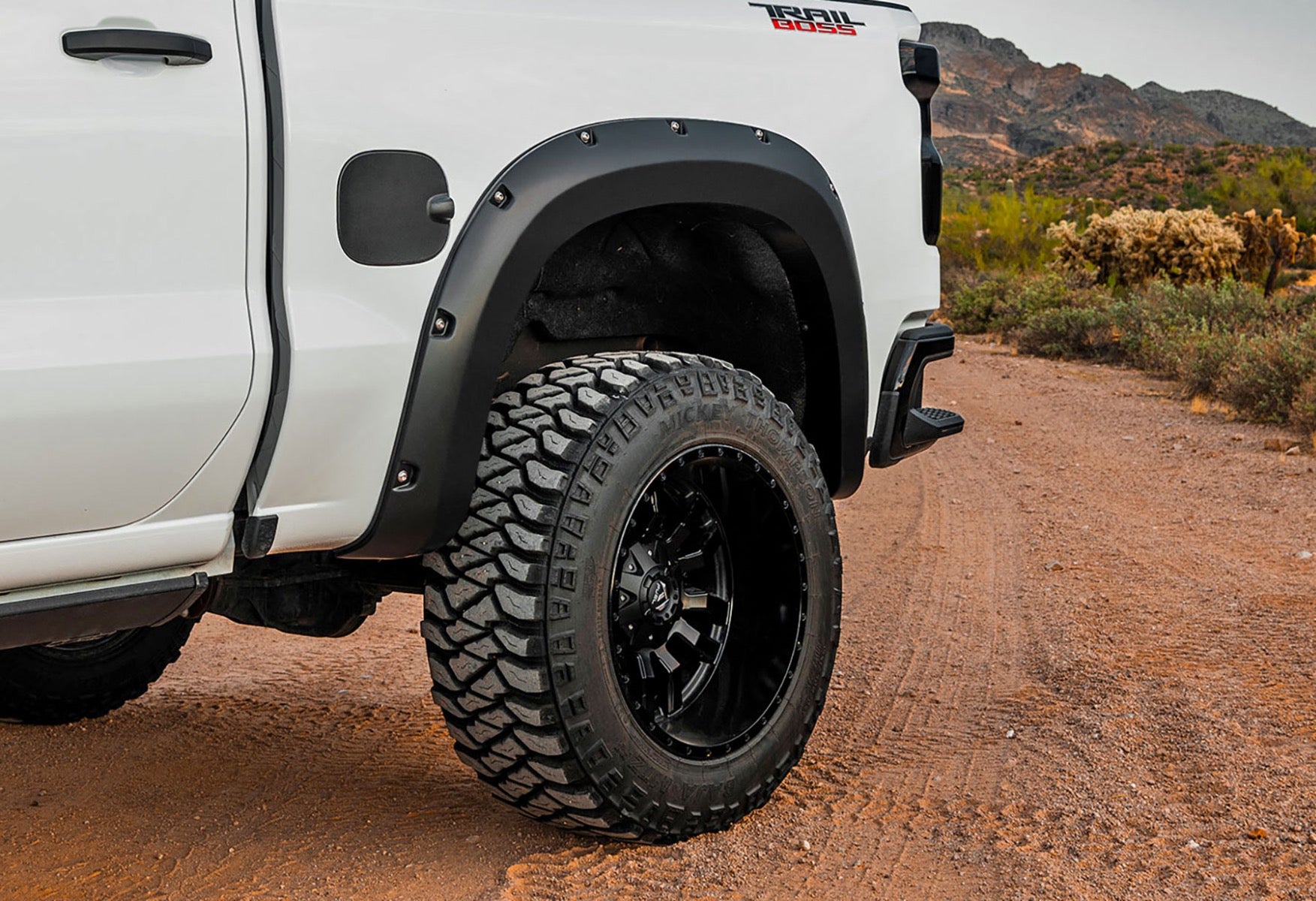 Pocket Fender Flares | GCN Victory Red | Chevy Silverado 1500 2WD/4WD (19-21)
